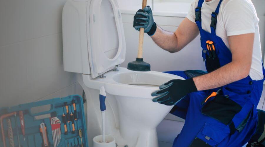 Expert burst pipe repair services in Cadiz, KY